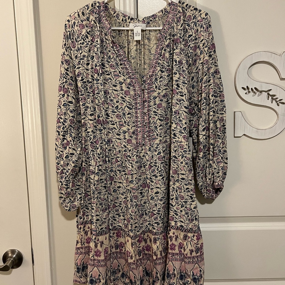 Floral Print V-Neck Dress